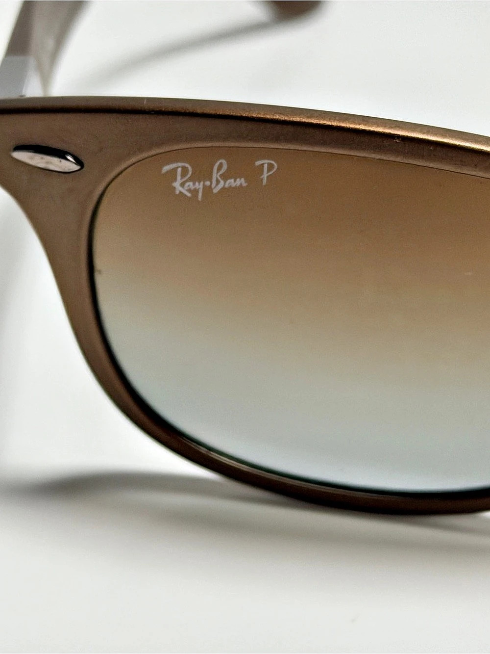 Ray-Ban Wayfarer Liteforce RB4195 Brown Polarized Sunglasses